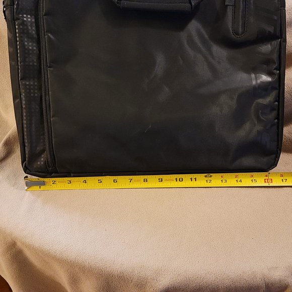 *PRICE DROP* Targus Slim Laptop Slipcase Briefcase For Laptops Up To 15.6" - Picture 10 of 12